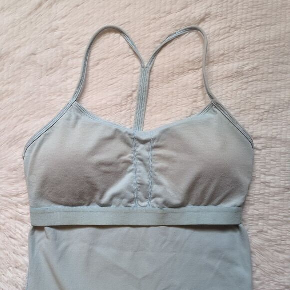 Lululemon Power Y Tank Luon Breezy Blue Size 4 Gym Workout Yoga - Picture 9 of 10